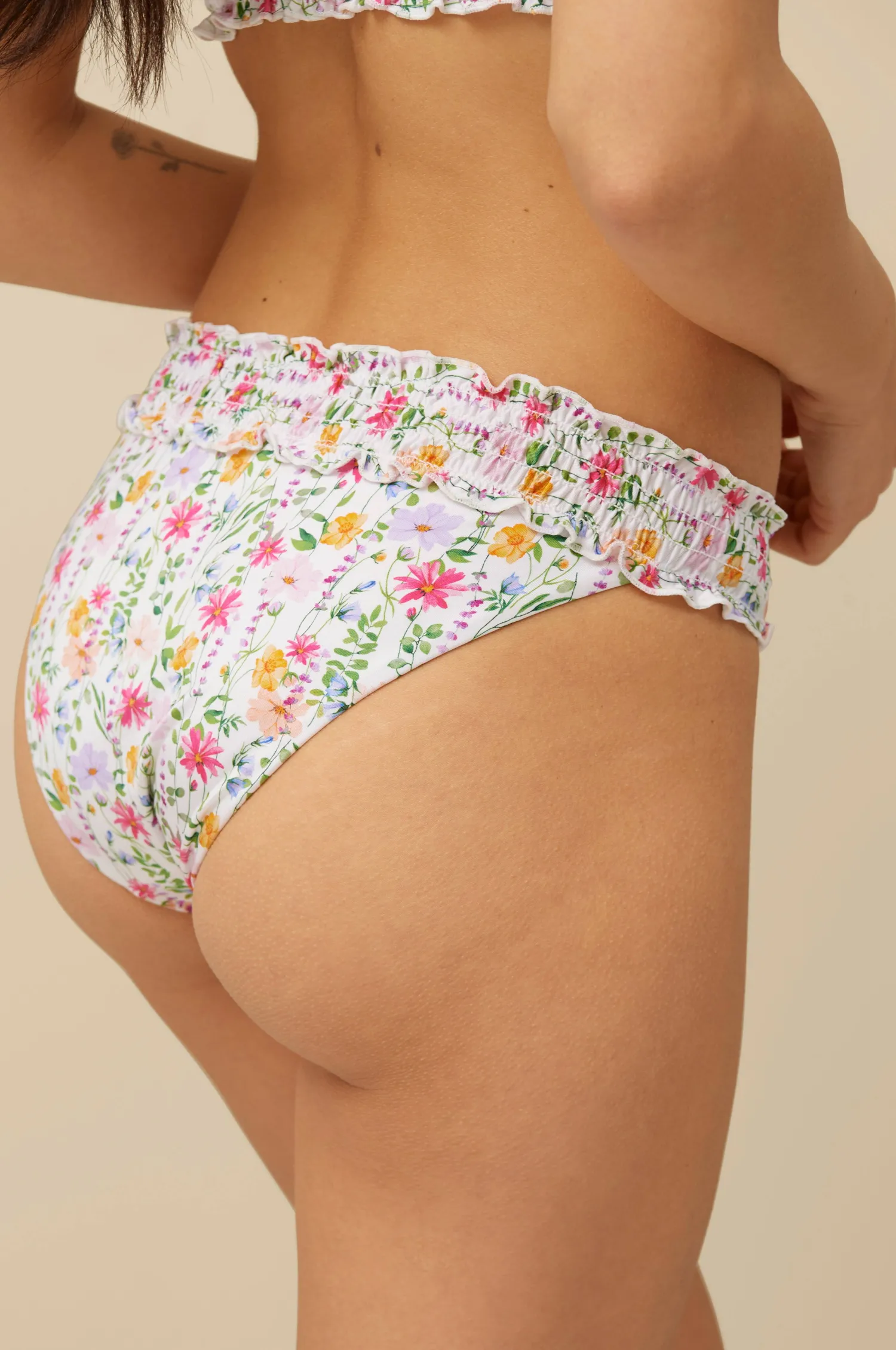 Dam Ellos Bikinitrosa Keicha