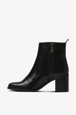 Dam Bianco Boots Biagrace Boot Crust
